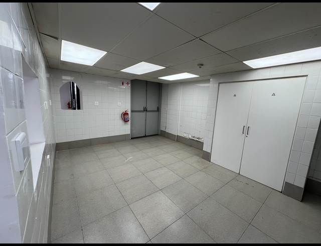 233M² RETAIL TO LET IN SUNNINGDALE