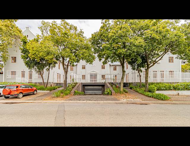 1,702M² OFFICE TO LET IN KENSINGTON B