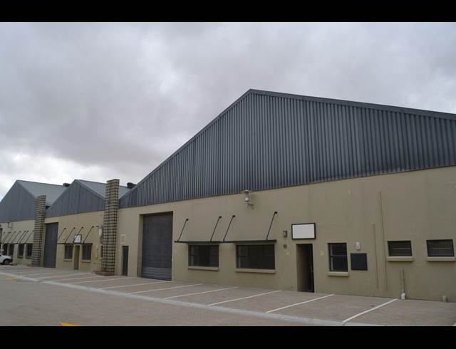546M² WAREHOUSE TO LET IN ATLAS GARDENS