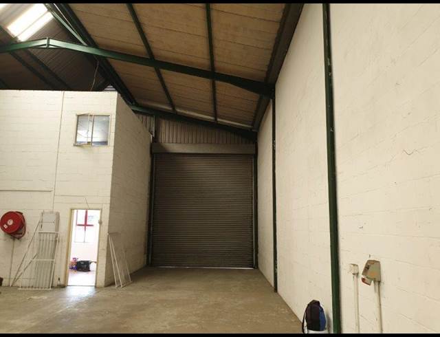 395M² WAREHOUSE TO LET IN KILLARNEY GARDENS