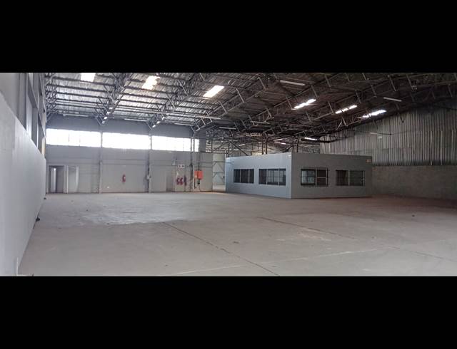 1,300M² WAREHOUSE TO LET IN SELBY