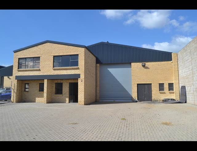 720M² WAREHOUSE TO LET IN KILLARNEY GARDENS
