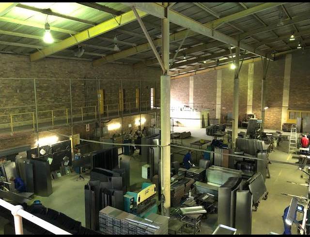 4,303M² WAREHOUSE TO LET IN MAITLAND