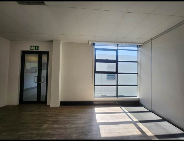 583M² OFFICE TO LET IN GALLAGHER ESTATE