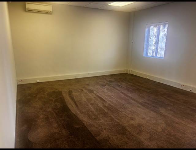 259M² BUILDING TO LET IN FOURWAYS