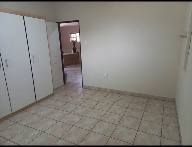 Office property to rent in LYNNWOOD GLEN