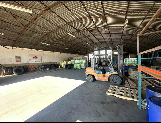 2,008M² WAREHOUSE TO LET IN ELANDSFONTEIN