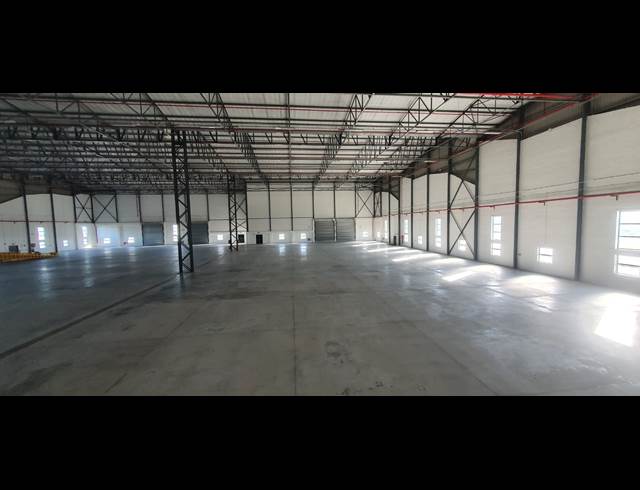 6,420M² WAREHOUSE TO LET IN AIRPORT INDUSTRIA