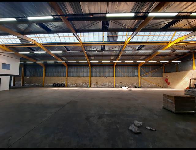 986M² WAREHOUSE TO LET IN ROBERTVILLE