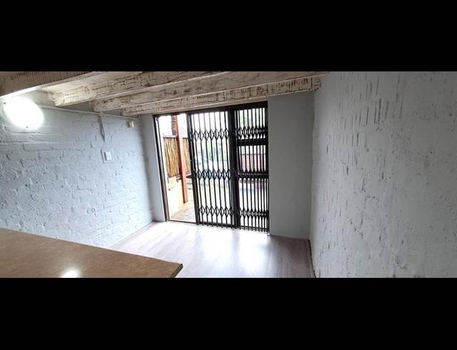 1 BEDROOM PROPERTY TO RENT IN BRACKENFELL