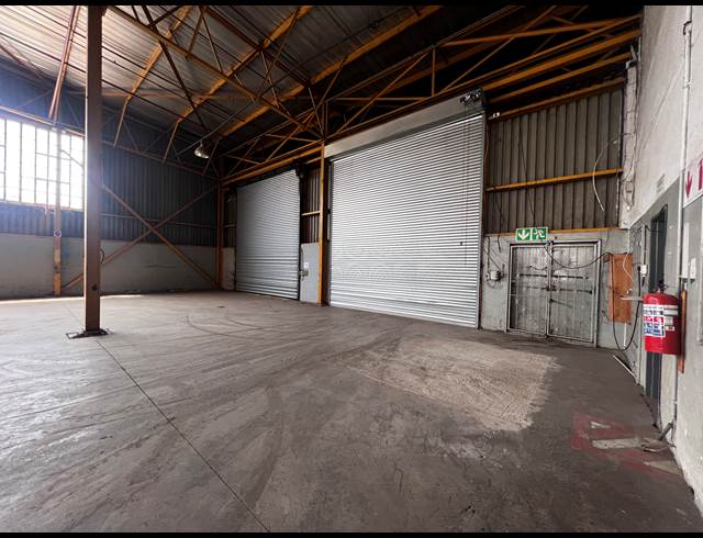 13,500M² FACTORY TO LET IN ALRODE SOUTH
