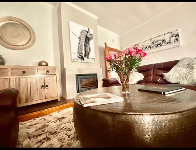 3 BEDROOM HOUSE TO LET IN PARKTOWN
