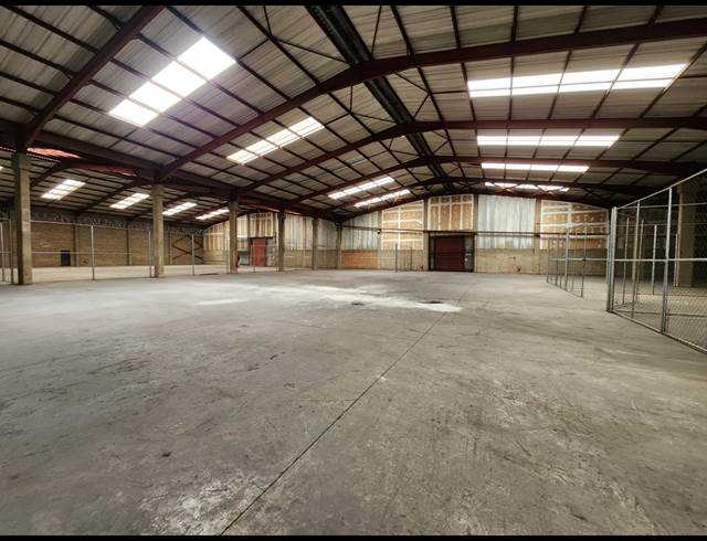 8,000M² WAREHOUSE TO LET IN JUPITER