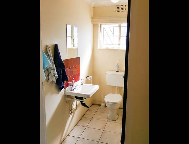 Factory property to rent in FACTORIA