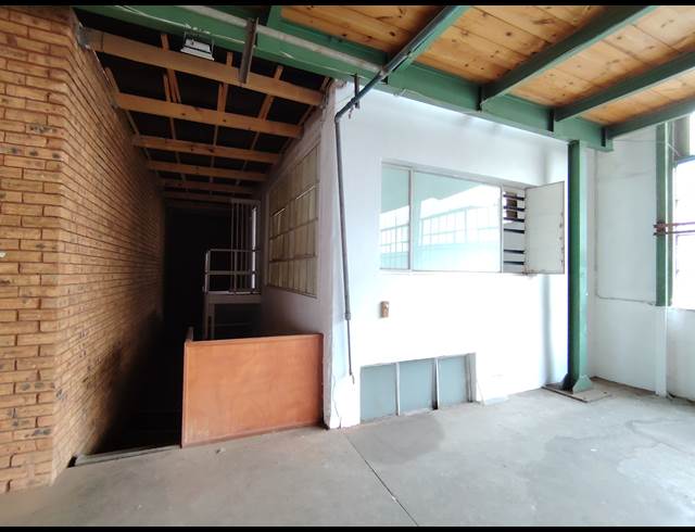 1,000M² WAREHOUSE TO LET IN TULISA PARK