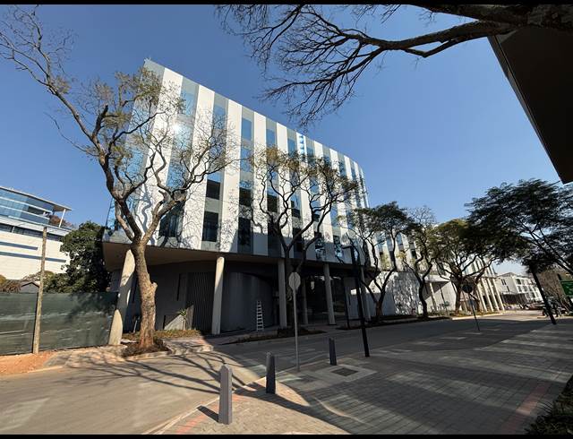 510M² OFFICE TO LET IN ROSEBANK