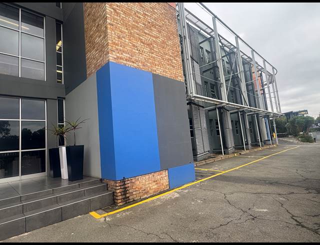314M² OFFICE TO LET IN WYNBERG