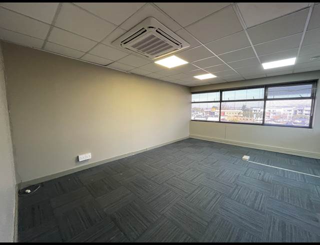 281M² OFFICE TO LET IN RIVONIA
