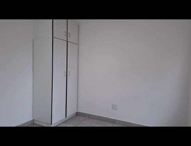 2 BEDROOM PROPERTY TO RENT IN OVERPORT