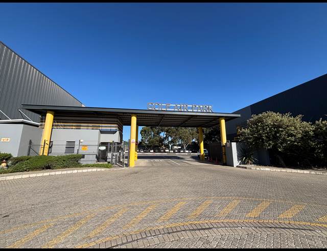 3,213M² WAREHOUSE TO LET IN AIRPORT INDUSTRIA