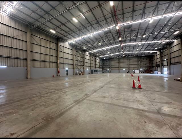 3,280M² WAREHOUSE TO LET IN LINBRO PARK