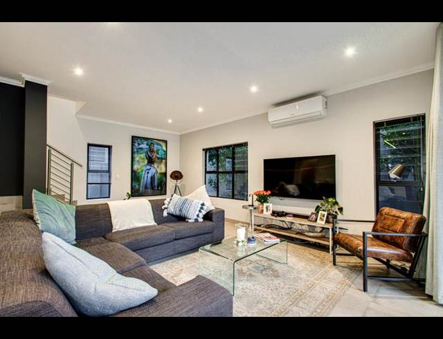 4 BEDROOM PROPERTY TO RENT IN BRYANSTON