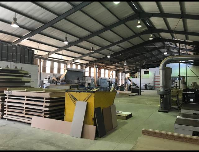 1,000M² WAREHOUSE TO LET IN EPPING INDUSTRIAL