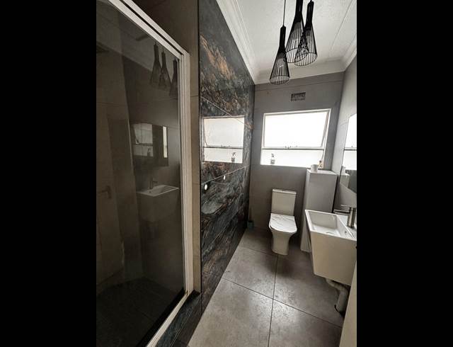 2 BEDROOM APARTMENT TO LET IN MORNINGSIDE