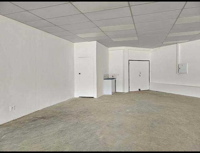164M² OFFICE TO LET IN CLUBVIEW