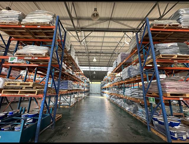 7,287M² WAREHOUSE TO LET IN MEADOWDALE