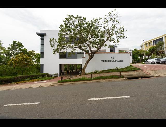 330M² OFFICE TO LET IN DAWNCLIFFE