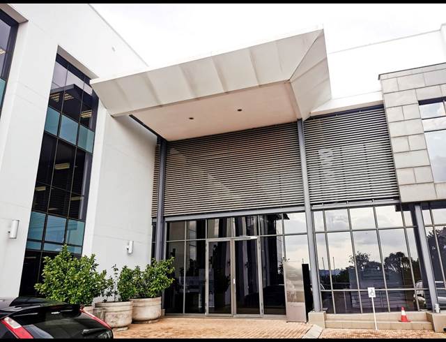 540M² OFFICE TO LET IN RIVONIA