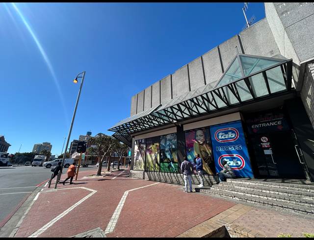 400M² BUILDING TO LET IN BELLVILLE CENTRAL