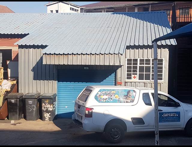 57M² BUILDING TO LET IN BOOYSENS RESERVE