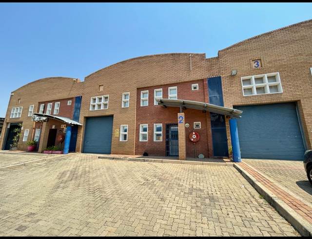 280M² WAREHOUSE TO LET IN KYA SANDS