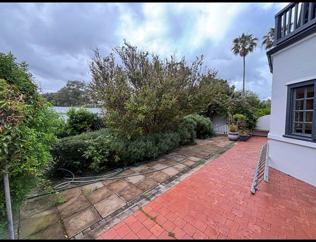 719M² OFFICE TO LET IN PAARDEVLEI