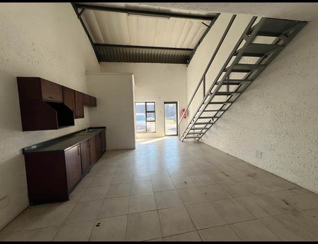 225M² WAREHOUSE TO LET IN MULDERSDRIFT