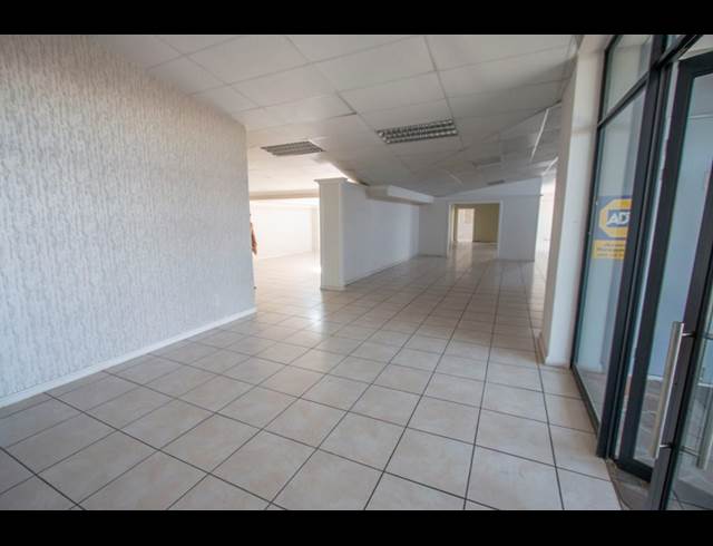 750M² OFFICE TO LET IN KRAMERVILLE