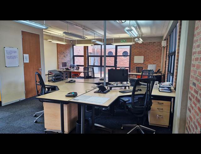 397M² OFFICE TO LET IN MELROSE ESTATE