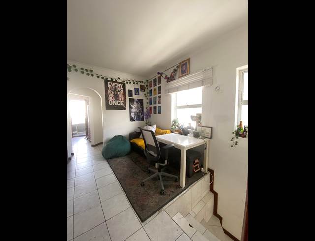 2 bed property to rent in SCHOTSCHE KLOOF