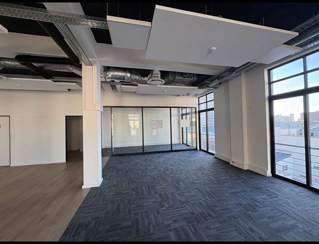 215M² OFFICE TO LET IN CAPE TOWN CITY CENTRE