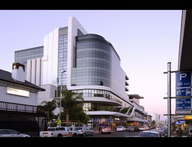 314M² OFFICE TO LET IN SEA POINT