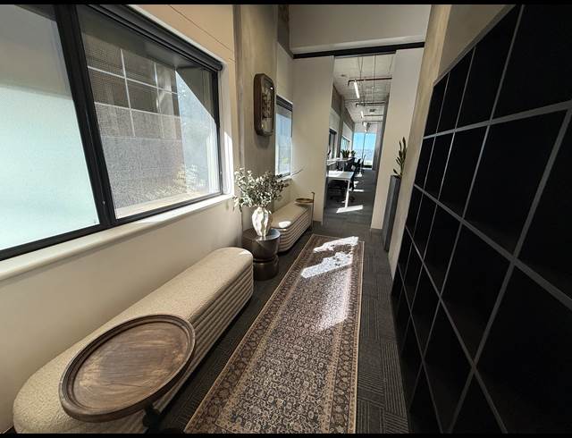 7.50M² SERVICED OFFICE TO LET IN ROSEBANK