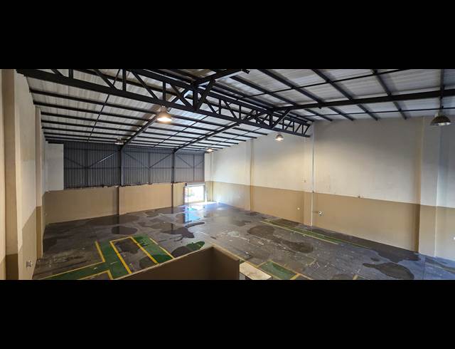 451M² WAREHOUSE TO LET IN STORMILL