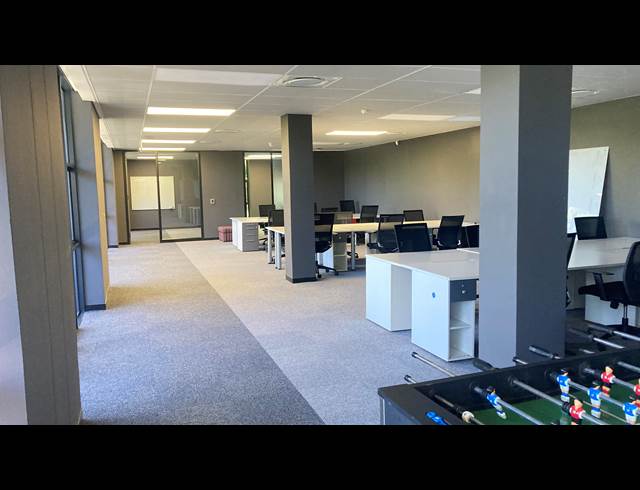 342M² OFFICE TO LET IN MELROSE ESTATE