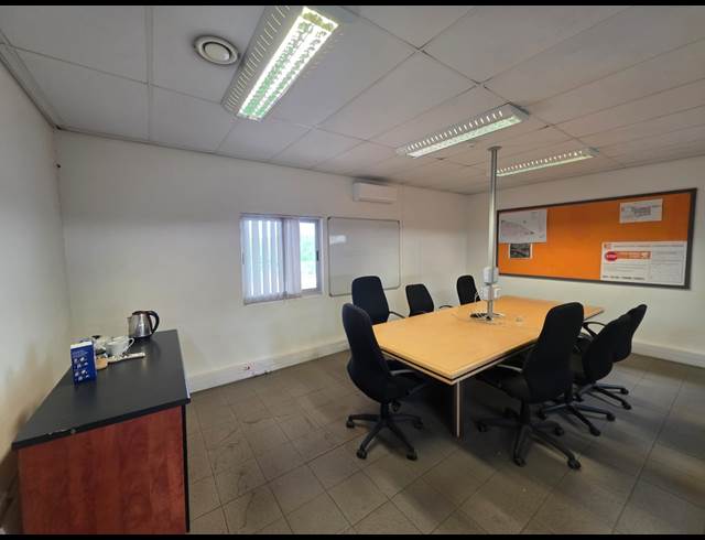2,940M² WAREHOUSE TO LET IN WONDERBOOM