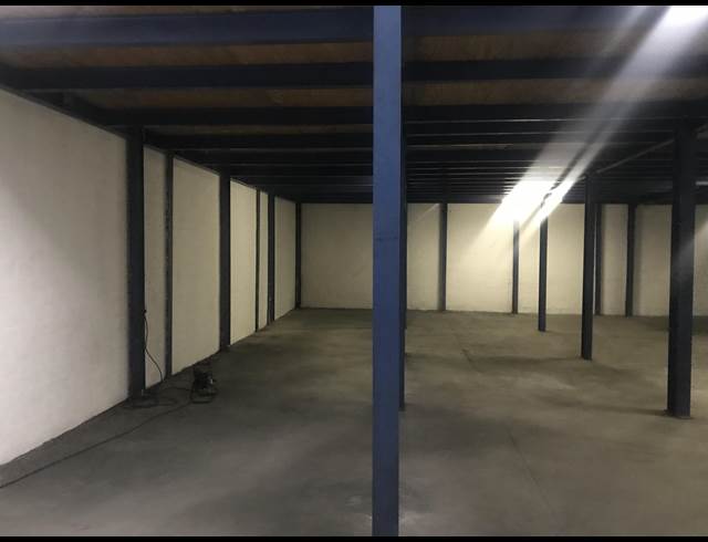 275M² WAREHOUSE RENTED IN AIRPORT INDUSTRIA