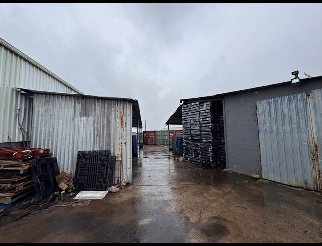 2,278M² WAREHOUSE TO LET IN GLEN ANIL