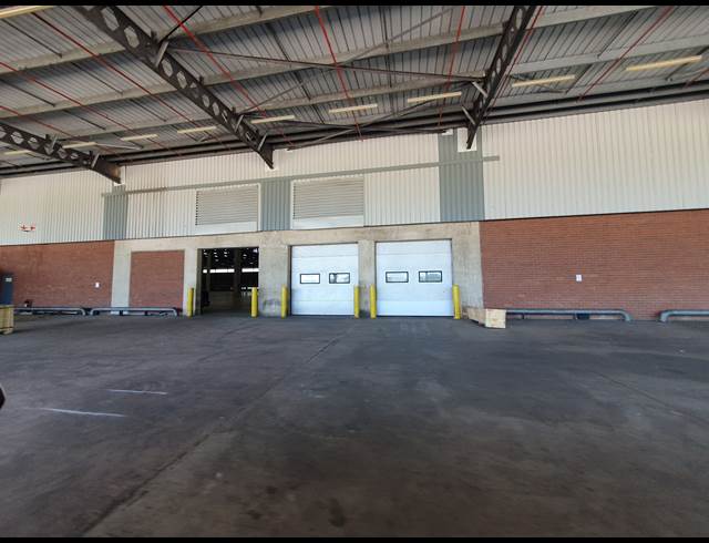13,685M² WAREHOUSE TO LET IN CATO RIDGE