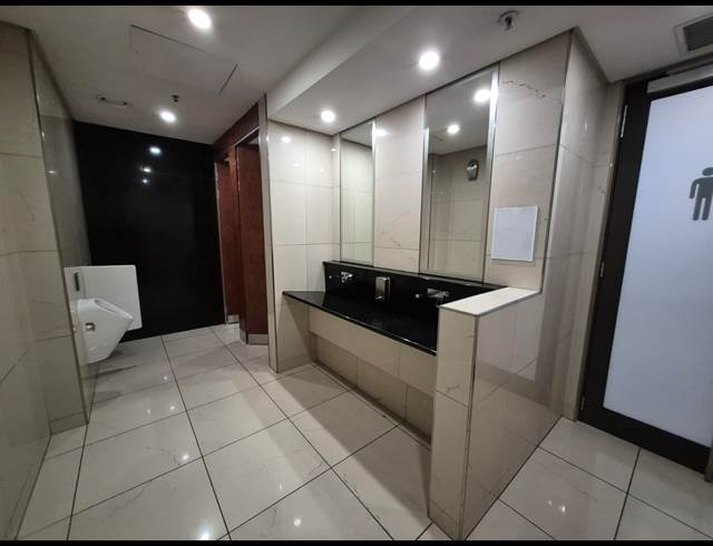 712M² OFFICE TO LET IN ROSEBANK